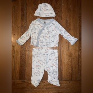 Gerber 3 piece Dinosaur Footie Baby Set! Size Newborn. 🦕